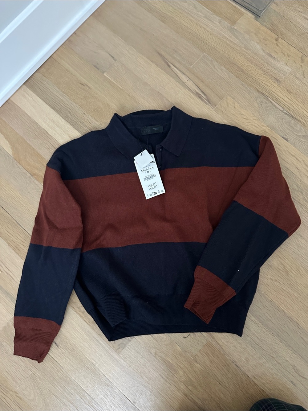 Zara Women's Button-up Rugby Sweater in Navy and Rust